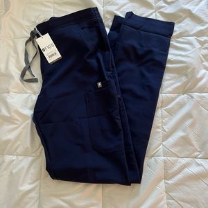 Figs yola skinny pants tall
